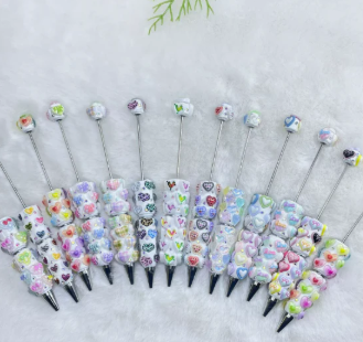 Heart-Shaped Macron Pen